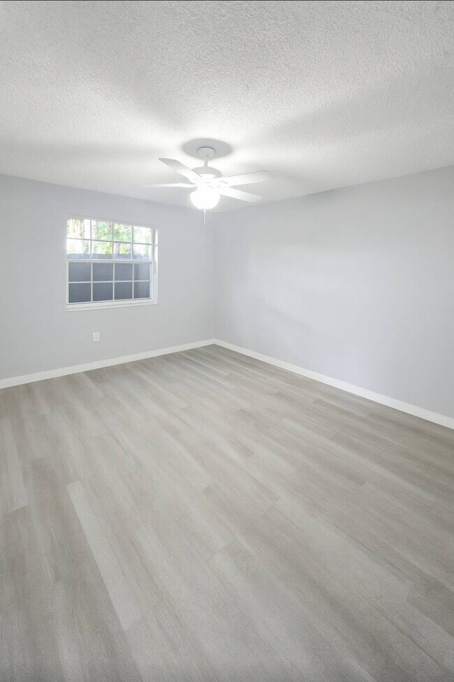 Foto del edificio - 3216 SW 23rd Terrace