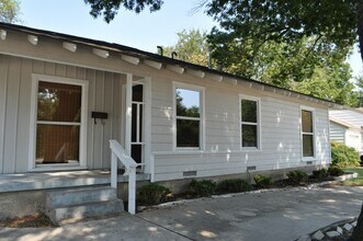 Building Photo - 1416 Easton Rd