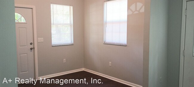 Foto del edificio - 1 br, 1 bath House - 240 N. Lemon Ave.