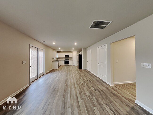 Building Photo - 352 Indian Lake Trail