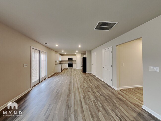 Foto del edificio - 352 Indian Lake Trail