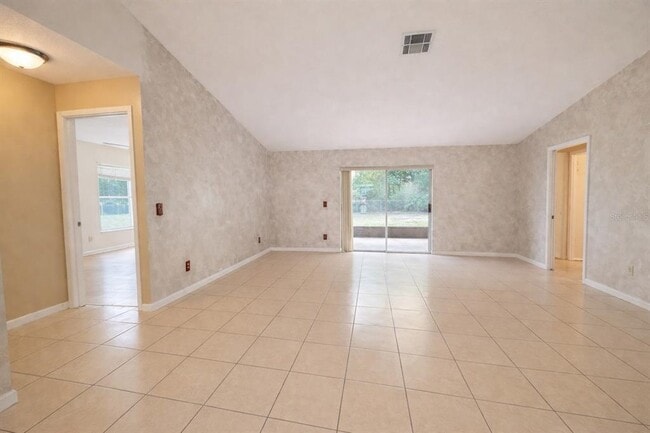 Building Photo - 1108 Dartford Dr