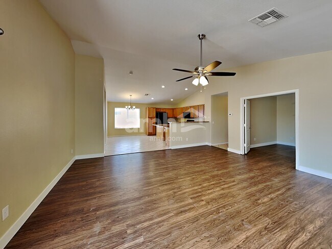 Building Photo - 237 S 125th Avenue