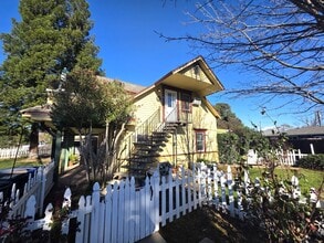 Building Photo - 2171 Verano St