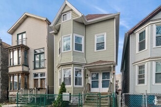 Building Photo - 1656 N Richmond St
