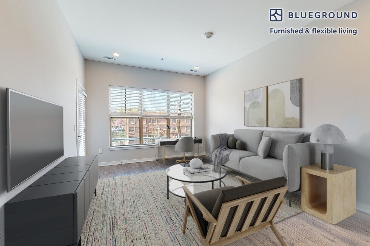 Foto principal - 332 Halstead Ave