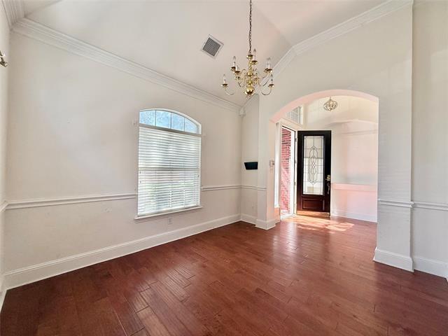 Building Photo - 17712 River Chase Dr