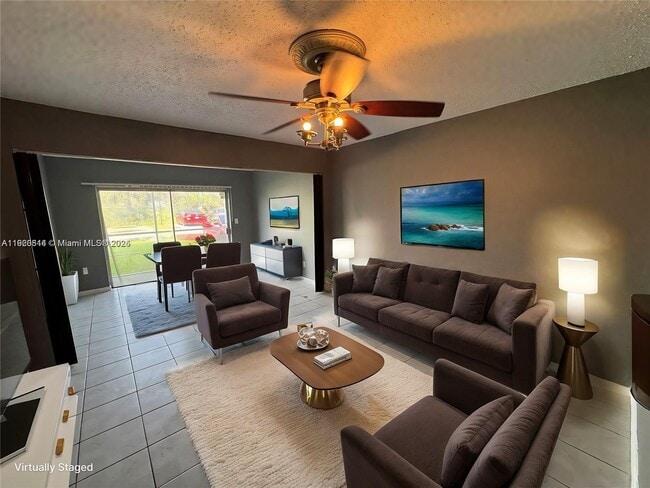 Foto del edificio - 3710 NW 21st St