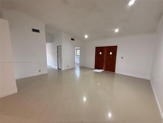 Foto del edificio - 14381 SW 19 Terrace