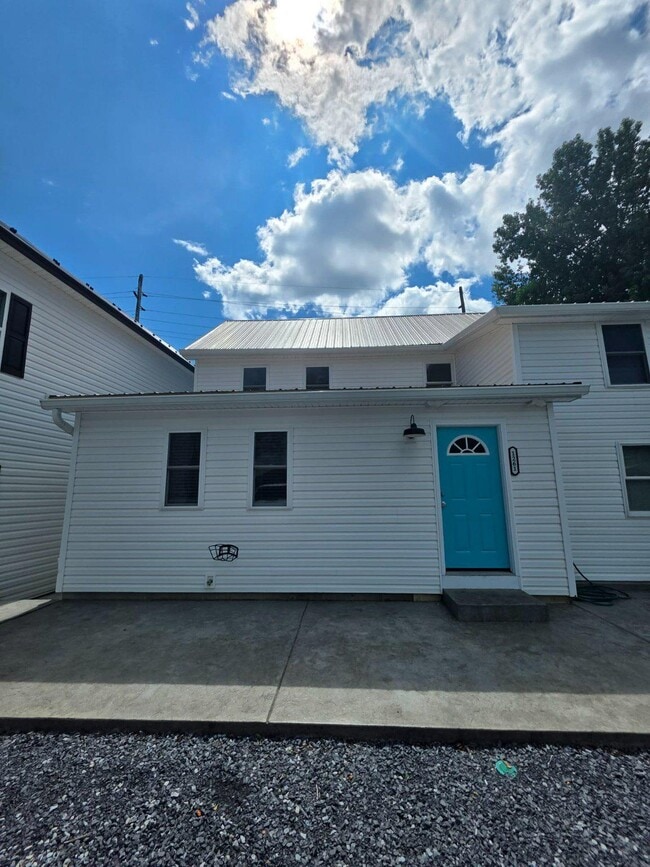 Building Photo - 1261 Hammonds Mill Rd