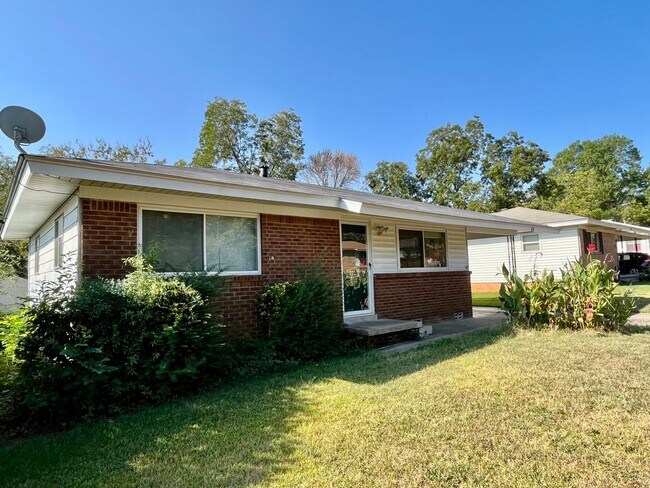 Foto del edificio - Perfect 2 Bed 1 Bath Home