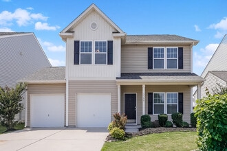 Building Photo - 3355 Saddlebrook Dr