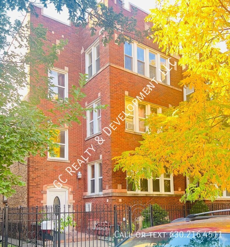 Foto principal - ***CHICAGO LAWN NEIGHBOORHOOD / 2 BDRM - 1...