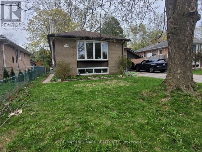 Photo du bâtiment - 51 Aurora Heights Dr