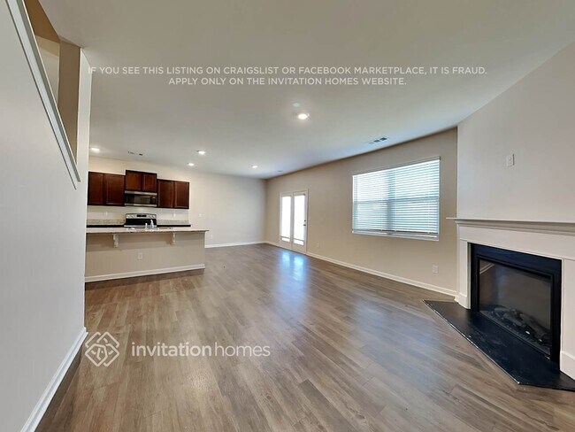 Foto del edificio - 919 Lilfield Ln