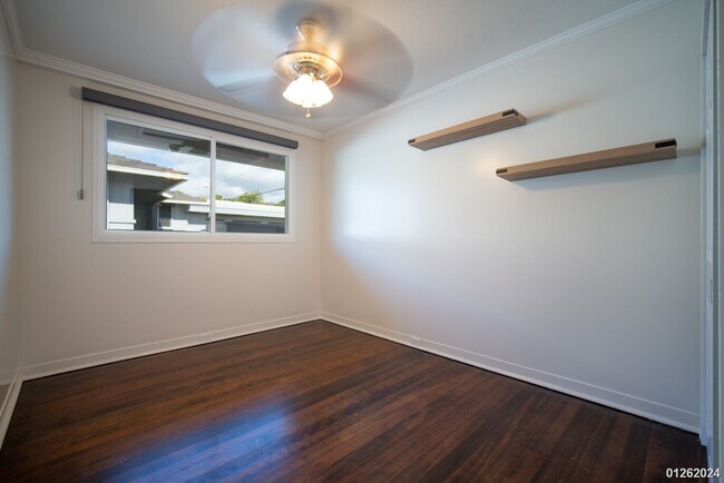 Building Photo - $5,400 / 4br - 1525ft2 - 4 BED 2 BATH HOME...