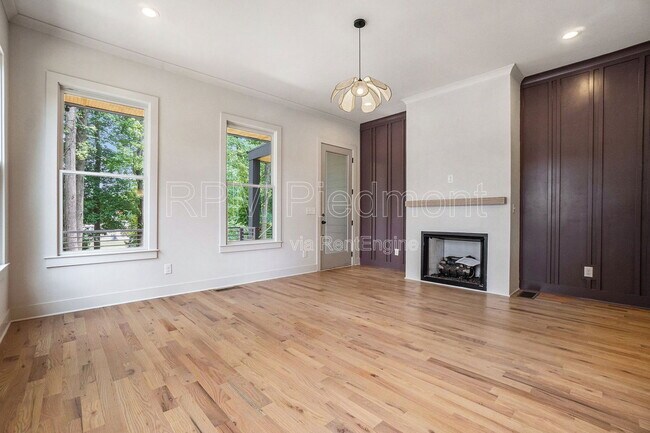 Foto del edificio - 1081 Hill St SE