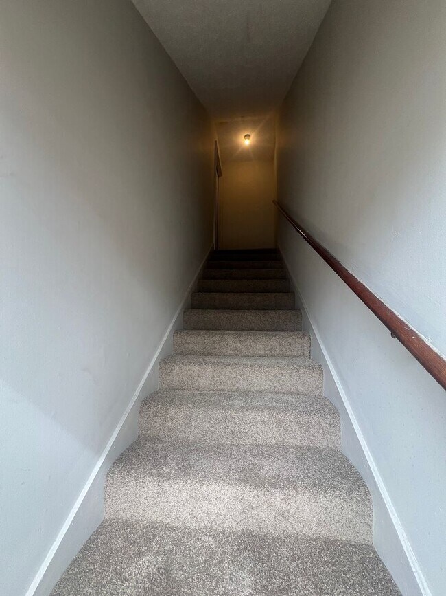 Foto del edificio - 716 E 33rd St