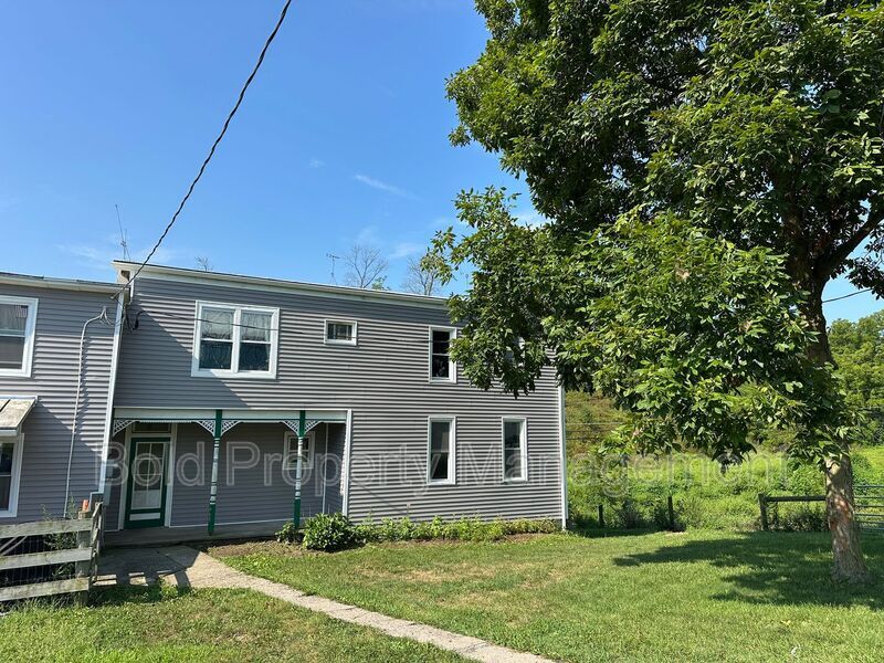 Primary Photo - 1338 Windsor Castle Rd