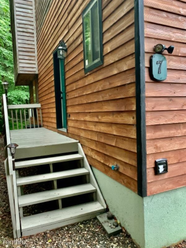 Building Photo - 2 br, 2 bath Townhome - 7 Alpine Dr