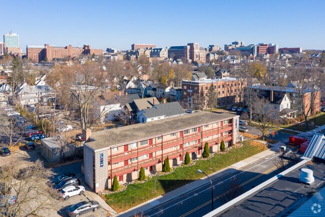 Central Ann Arbor Apartments For Rent Ann Arbor Mi Apartments Com