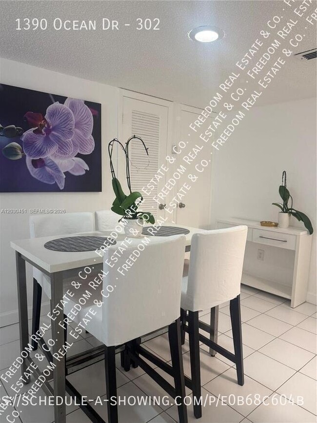Photo - 1390 Ocean Dr Apartment
