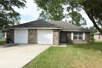 Building Photo - 33 Rosepetal Ln