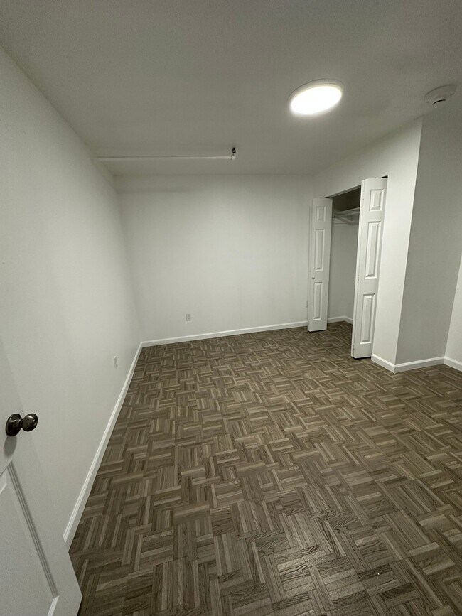 Foto del edificio - 1120 Montana St