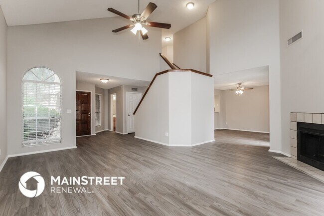 Foto del edificio - 526 E Utopia Rd