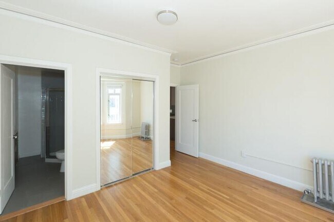 Building Photo - 2 bedroom in San Francisco CA 94109
