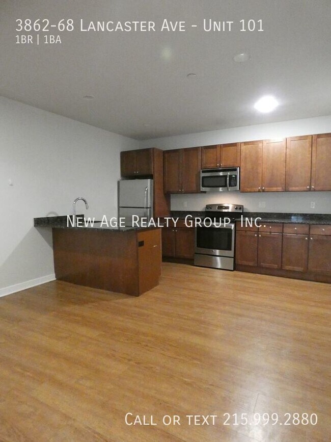 Foto del edificio - 3862-68 Lancaster Ave