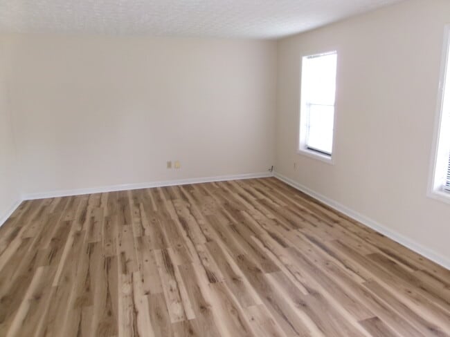 Foto del edificio - 3209 Timbermill Ave