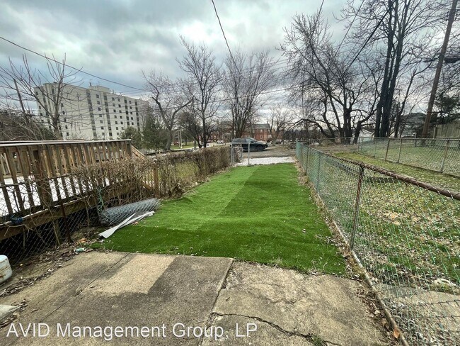 Foto del edificio - 2 br, 1 bath House - 1521 Davis Ave