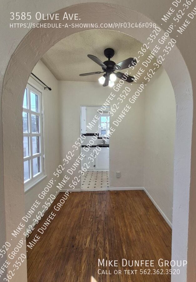 Foto del edificio - 3585 Olive Ave