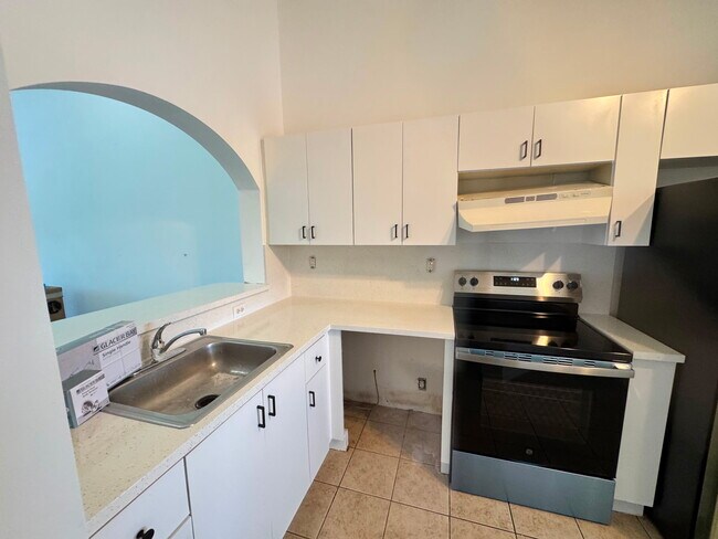 Foto del edificio - 3415 NE 9th Dr
