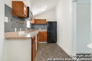 Building Photo - 3430 S Flores St