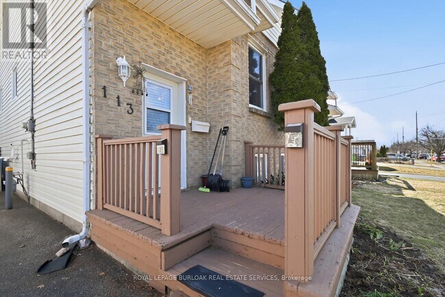 Photo du bâtiment - 113 Commercial St