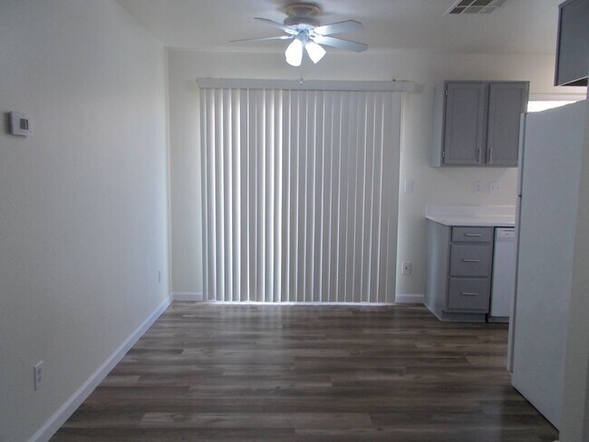 Foto del edificio - Charming 1 Bedroom, 1 Bath Home in a Well-Maintained HOA Community