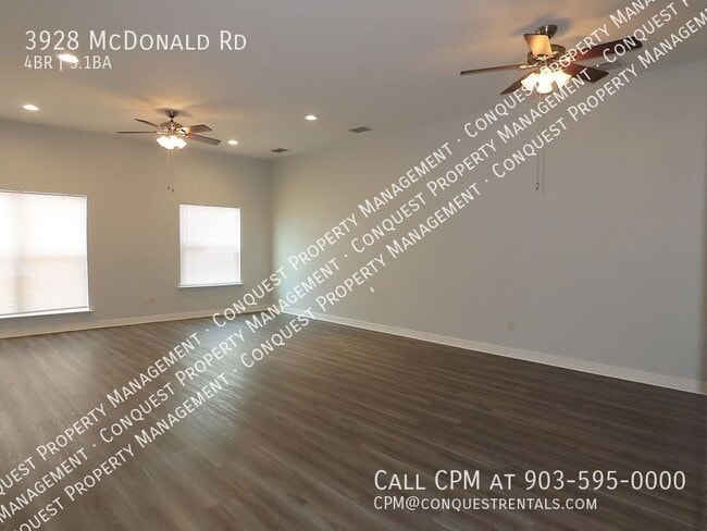 Foto del edificio - 3928 McDonald Rd