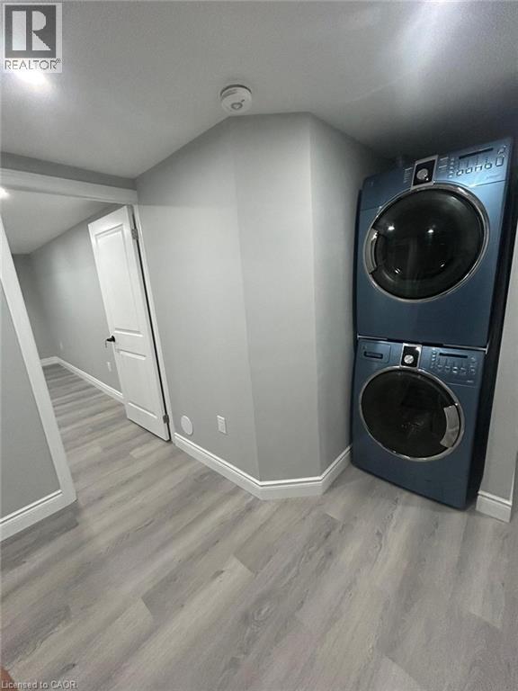 Building Photo - 228 Three Wood Dr