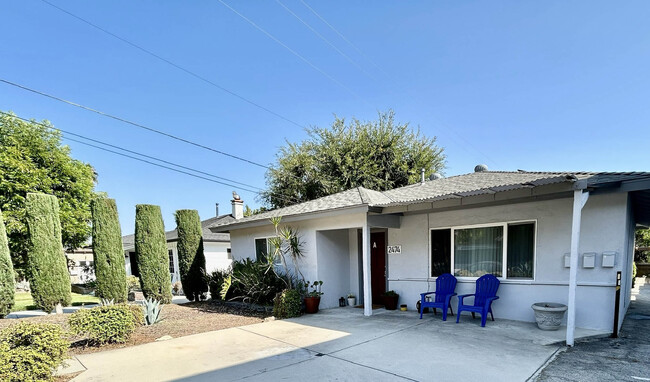 Front of house - 2474 New York Dr