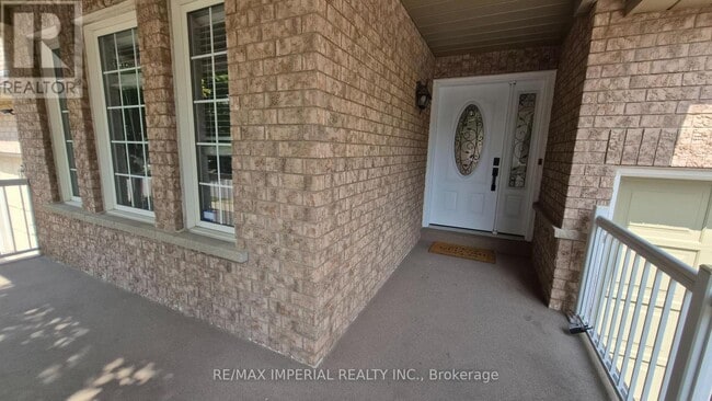 Building Photo - 118 Flagstone Way