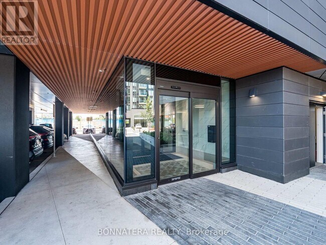 Building Photo - 3006-3006 William Cutmore Blvd