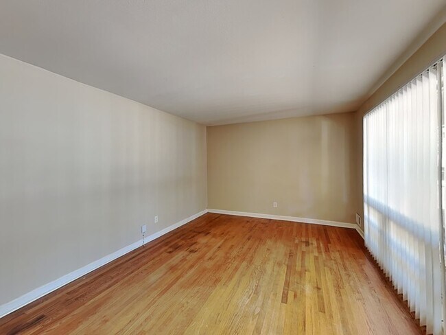 Foto del edificio - 1407 Palmer Pl SW