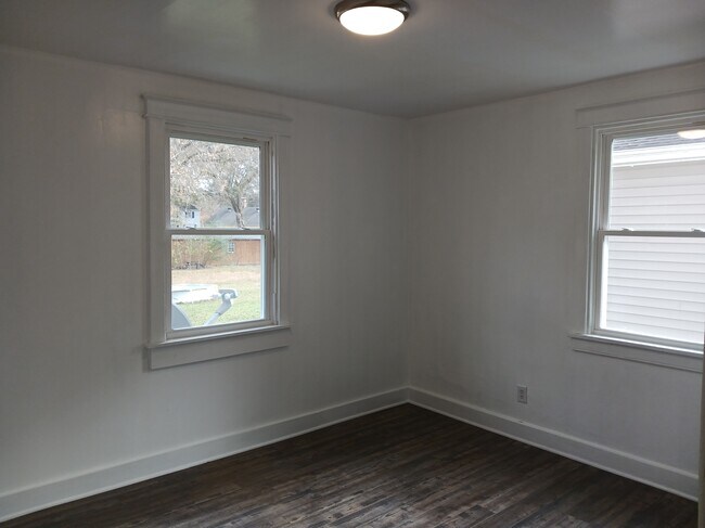 Sala de estar - 124 Center St