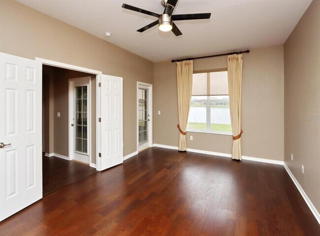 Foto del edificio - 13714 Artesa Bell Dr