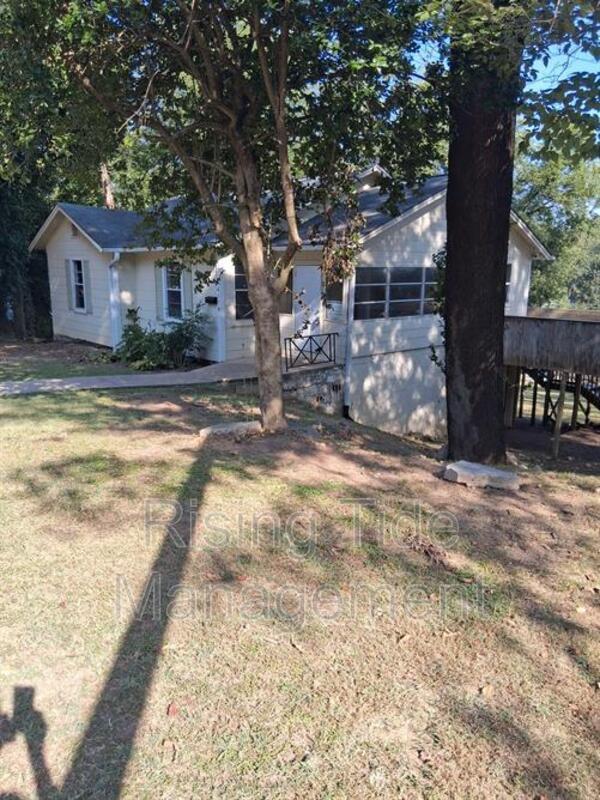 Building Photo - 4178 51st Ave N