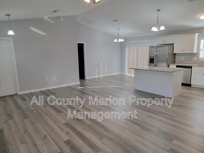 Foto del edificio - 15913 SW 23rd Court Rd