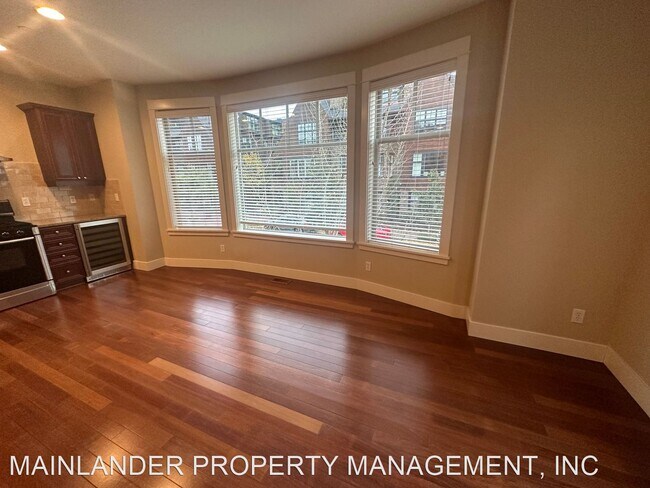 Foto del edificio - 2 br, 1.5 bath House - 530 SECOND ST