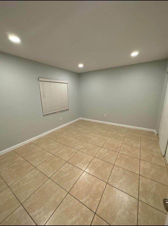 Foto del edificio - 2881 NW 196th Ter